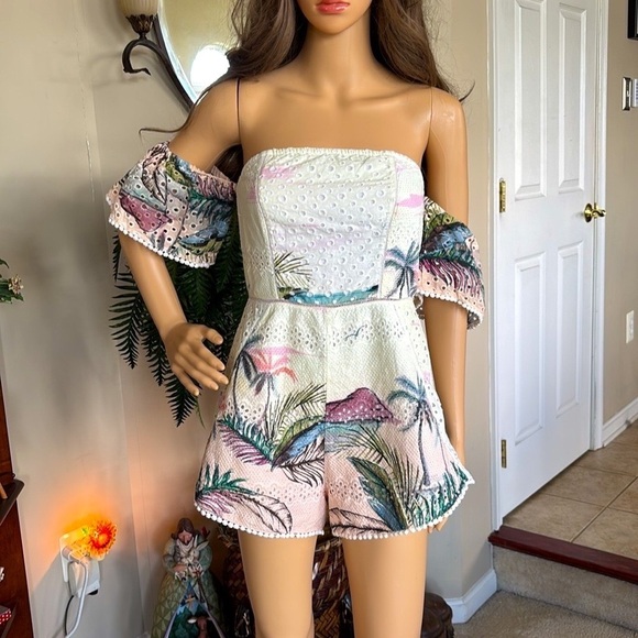 Farm Rio Hawaiian Tropical Palm Tree Strapless Eyelet Shorts Romper Summer Beach - Picture 1 of 16